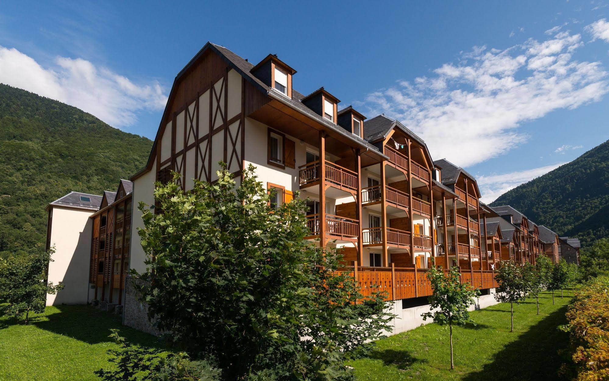 Lagrange Vacances Le Belvedere Saint-Mamet Eksteriør billede